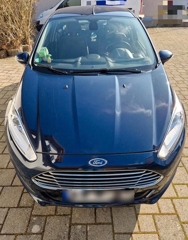 Gebraucht Ford Fiesta 95 PS (69 kW) 2016 Blau Kleinwagen