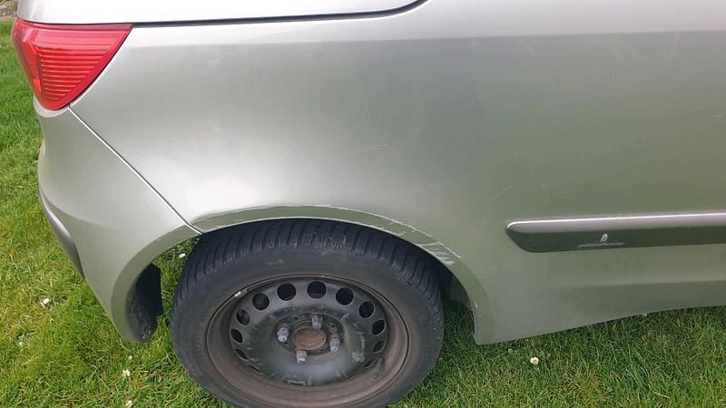 Gebraucht Mitsubishi Colt 109 PS (80 kW) 2007 Silber Cabrio