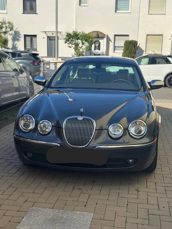 Grau Gebraucht 2005 Jaguar S-Type Executive Limousine | 7.350 € (Guter Preis) - Bild 1/4