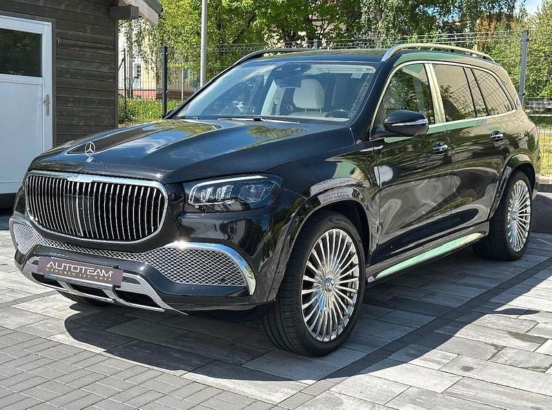 Gebraucht Mercedes GLS600 Maybach 557 PS (409 kW) 2022 Schwarz SUV