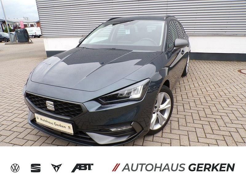 Grau Gebraucht 2023 Seat Leon FR Limousine | 25.490 € (Fairer Preis) - Bild 1/4