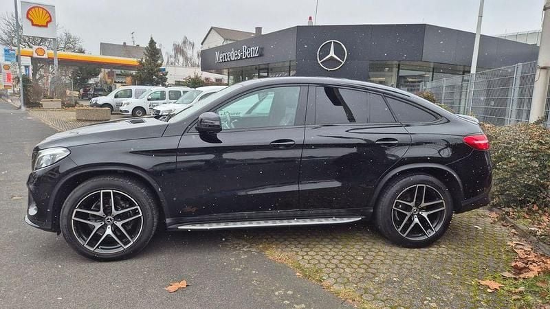 Gebraucht Mercedes GLE350 AMG line 258 PS (189 kW) 2018 Schwarz Coupé