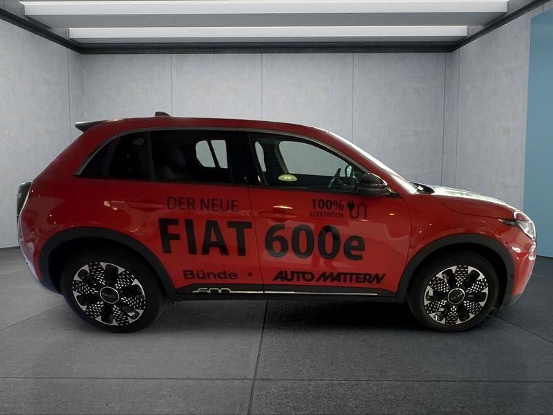 Gebraucht Fiat 600E La Prima 114 kW (156 PS) 2023 Orange Kleinwagen