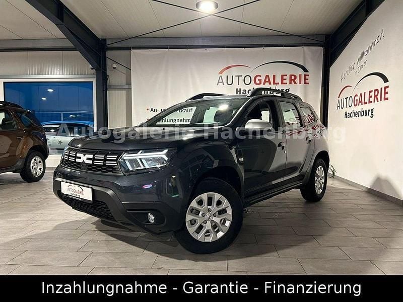 Grau Gebraucht 2024 Dacia Duster Expression SUV | 18.490 € (Superpreis) - Bild 1/4