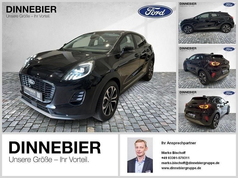 Schwarz (metallic) Neu 2025 Ford Puma Titanium SUV | 28.420 € (Fairer Preis) - Bild 1/4