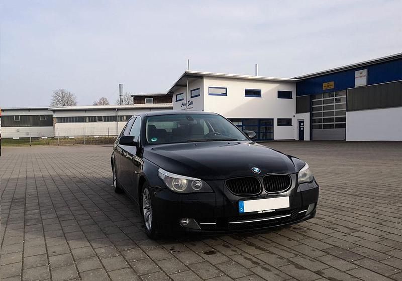 Gebraucht BMW 520 170 PS (125 kW) 2004 Schwarz Limousine