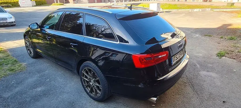 Gebraucht Audi A6 Ambiente 349 PS (256 kW) 2012 Schwarz Kombi