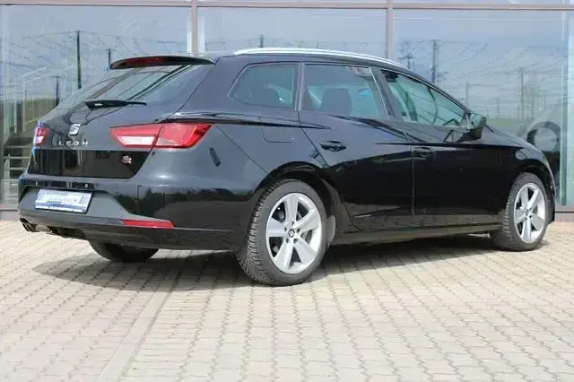 Usata Seat Leon FR 150 CV (110 kW) 2016 Nero Station wagon