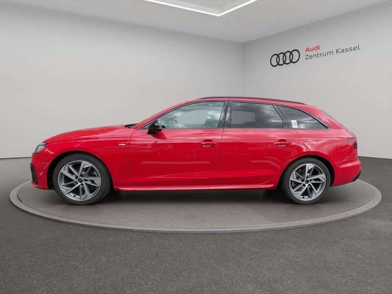 Gebraucht Audi A4 S-Line 136 PS (100 kW) 2024 Progressivrot metallic Kombi