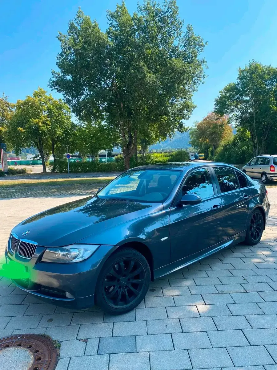 Gebraucht BMW 320 170 PS (125 kW) 2008 Limousine