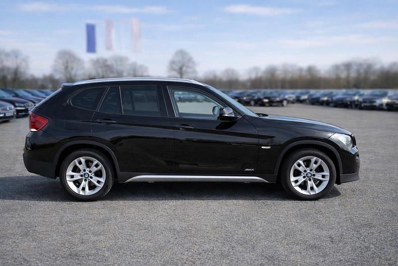 Gebraucht BMW X1 143 PS (105 kW) 2012 Schwarz SUV