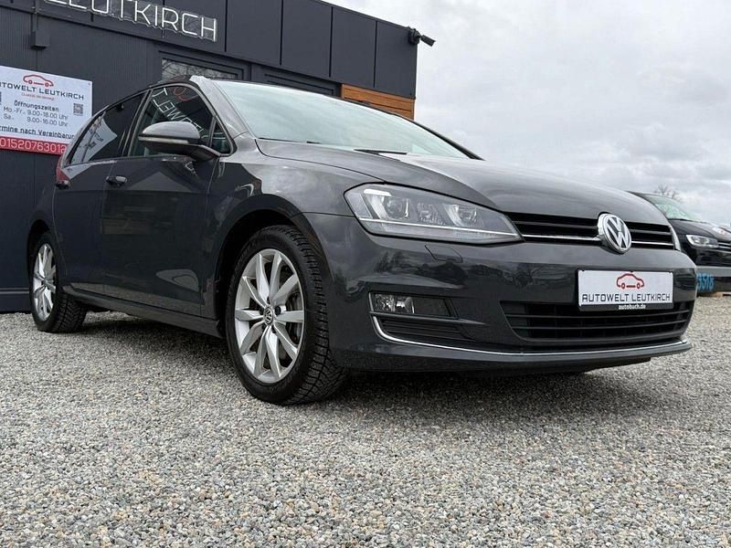 Gebraucht VW Golf VII Highline 150 PS (110 kW) 2015 Grau Kleinwagen