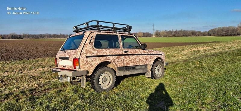 Gebraucht Lada Taiga 84 PS (61 kW) 2018 Andere farben SUV