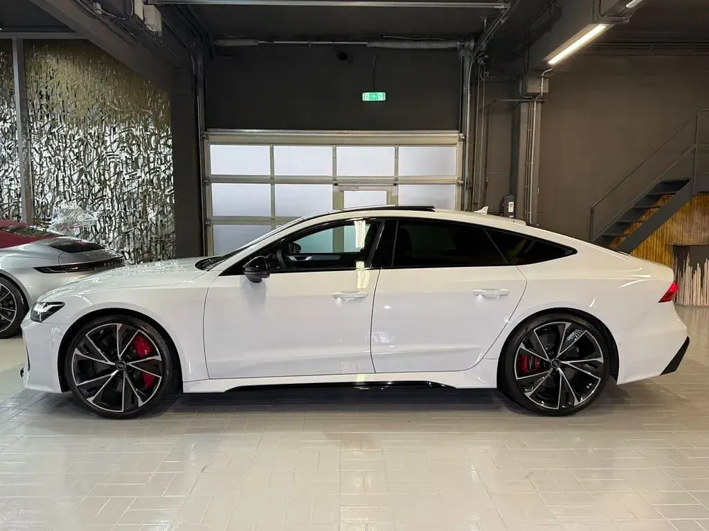 Gebraucht Audi RS7 Sportback Sport 600 PS (441 kW) 2024 Weiß Kleinwagen
