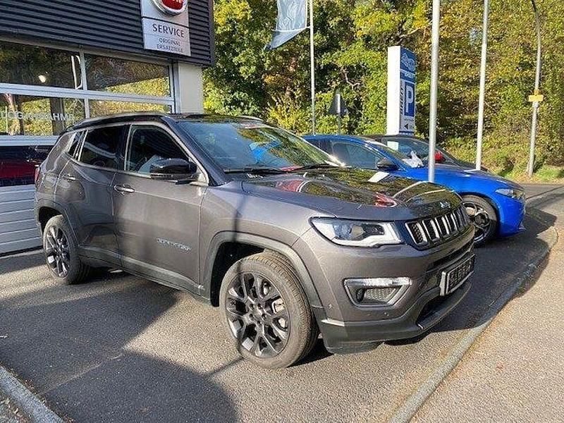 Gebraucht Jeep Compass 241 PS (177 kW) 2020 Grau SUV