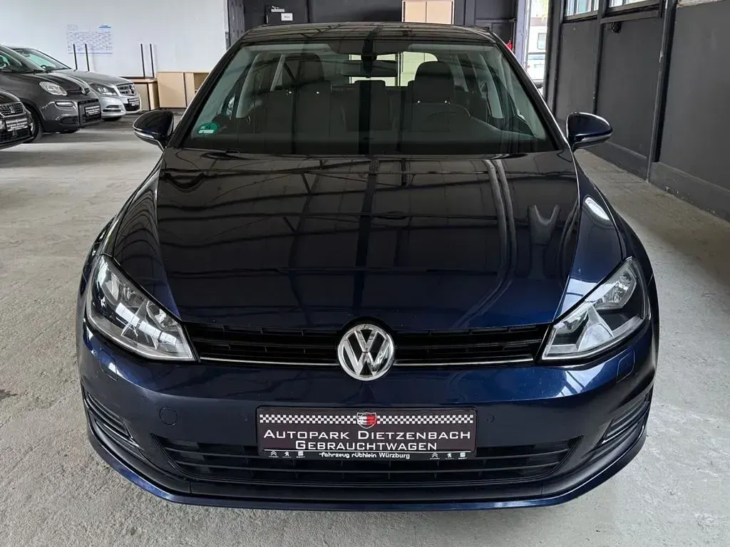 Gebraucht VW Golf VII 105 PS (77 kW) 2013 Blau Limousine