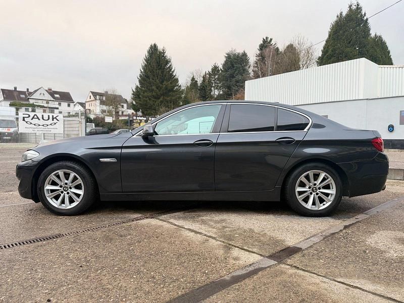 Gebraucht BMW 520 Efficient Dynamics 184 PS (135 kW) 2010 Grau Limousine