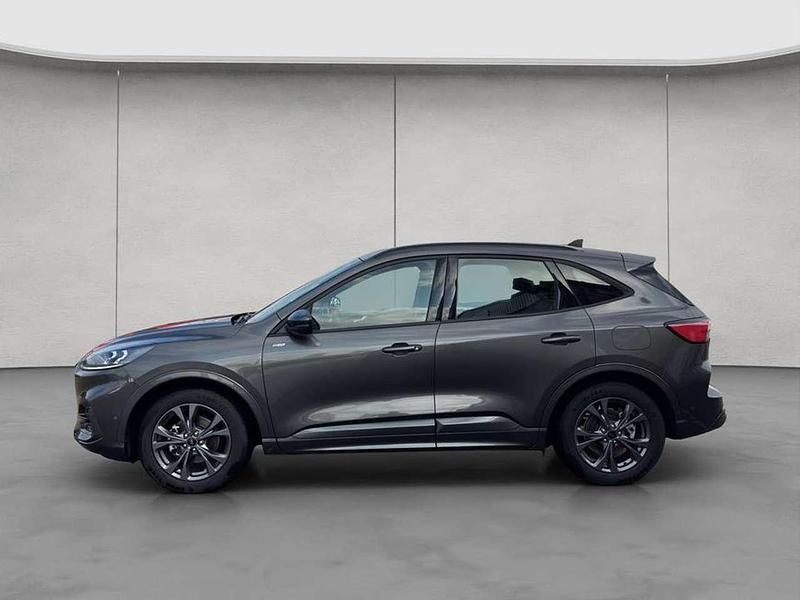 Gebraucht Ford Kuga ST-Line 150 PS (110 kW) 2023 Magnetic grau metallic SUV