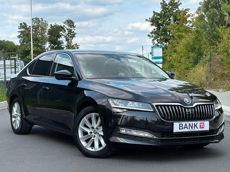Schwarz Gebraucht 2020 Skoda Superb Limousine | 24.499 € (Fairer Preis) - Bild 1/4