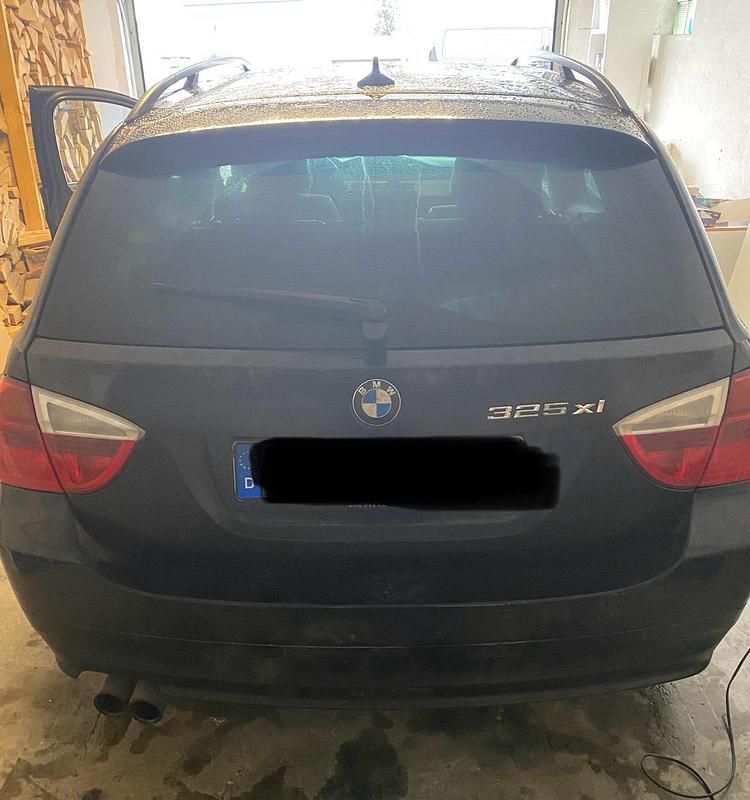 Gebraucht BMW 325 218 PS (160 kW) 2008 Kombi