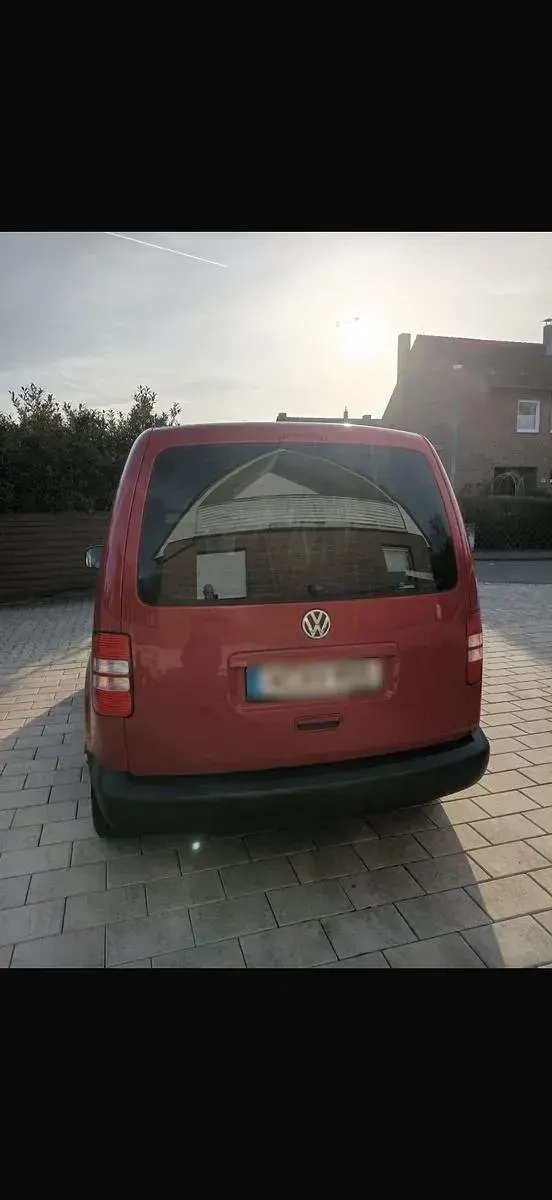 Gebraucht VW Caddy Comfortline 102 PS (75 kW) 2011 Rot Van / Kleinbus