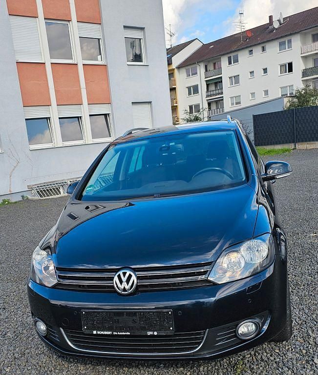 Blau Gebraucht 2011 VW Golf Plus Cross Style Van / Kleinbus | 9.900 € (Etwas zu teuer) - Bild 1/4