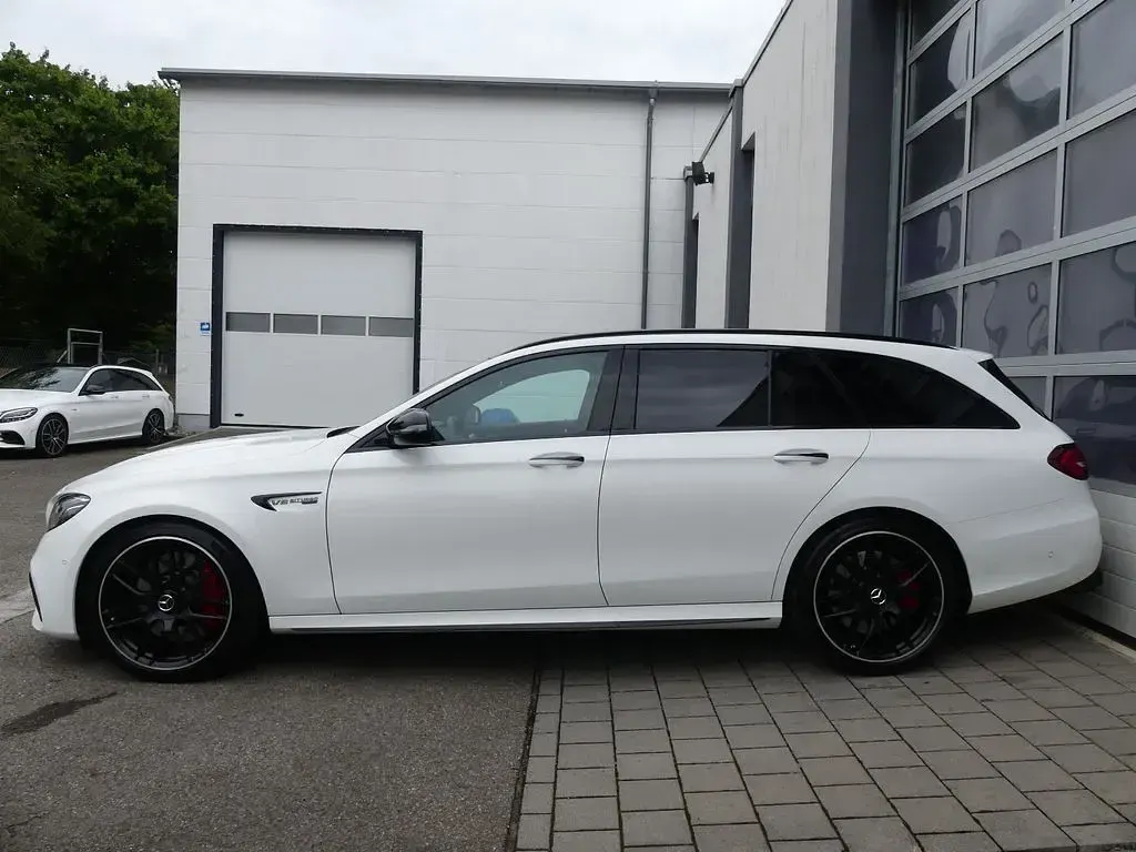 Gebraucht Mercedes E63S AMG AMG 612 PS (450 kW) 2018 Weiß Limousine