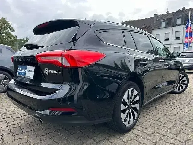 Gebraucht Ford Focus ST 120 PS (88 kW) 2020 Obsidianschwarz metallic Kombi