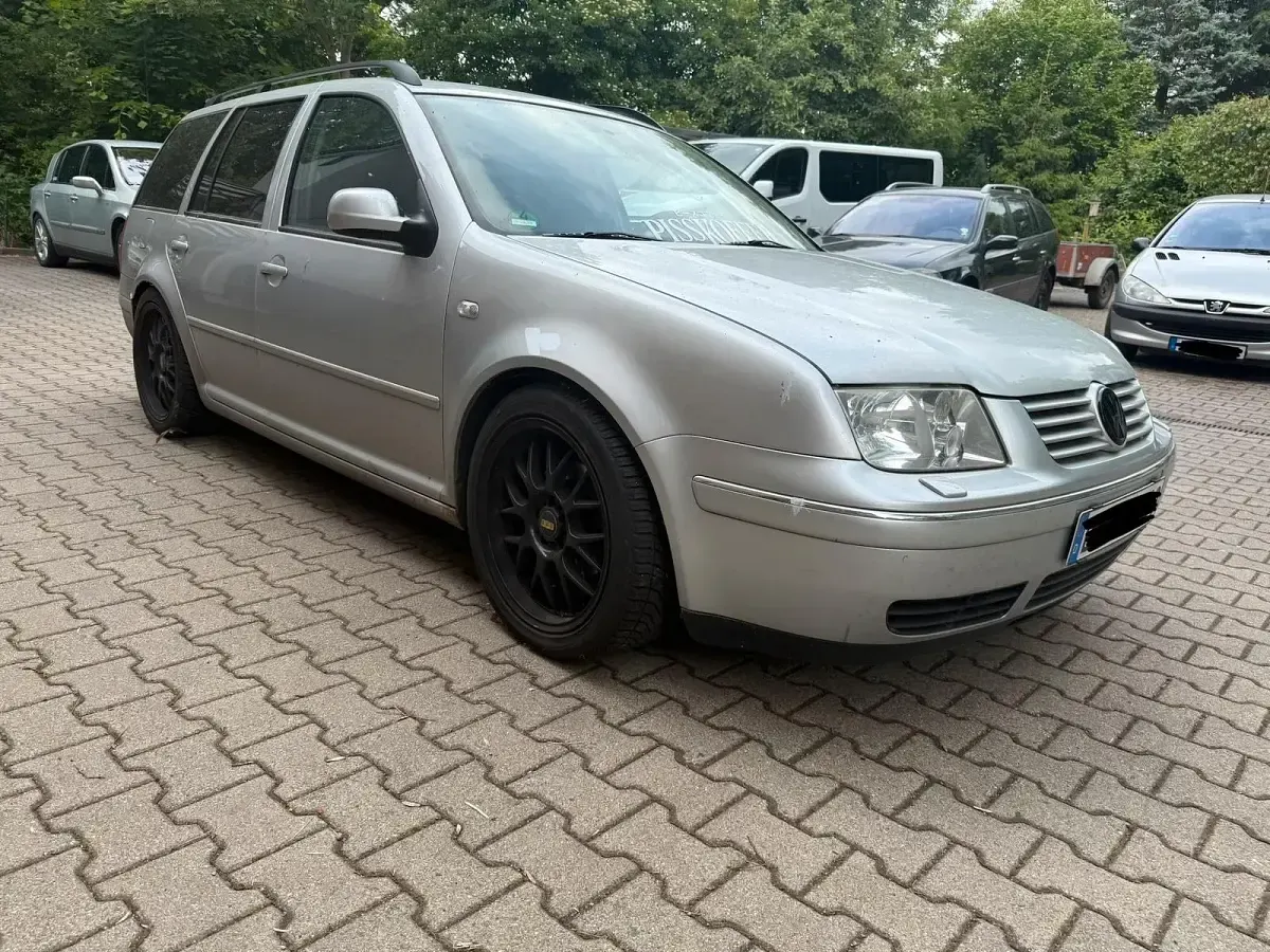 Gebraucht VW Bora 116 PS (85 kW) 2002 Silber Kombi