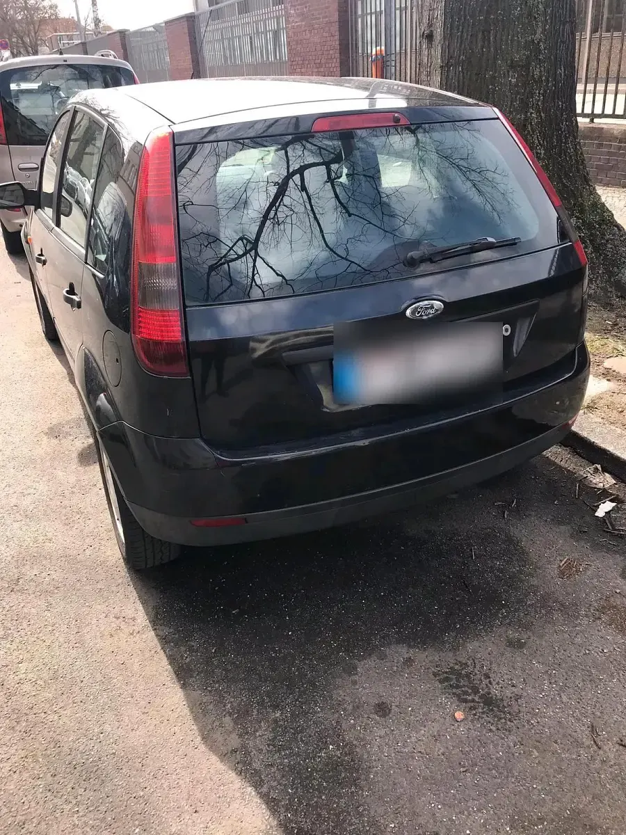 Gebraucht Ford Fiesta 69 PS (50 kW) 2004 Schwarz Kleinwagen