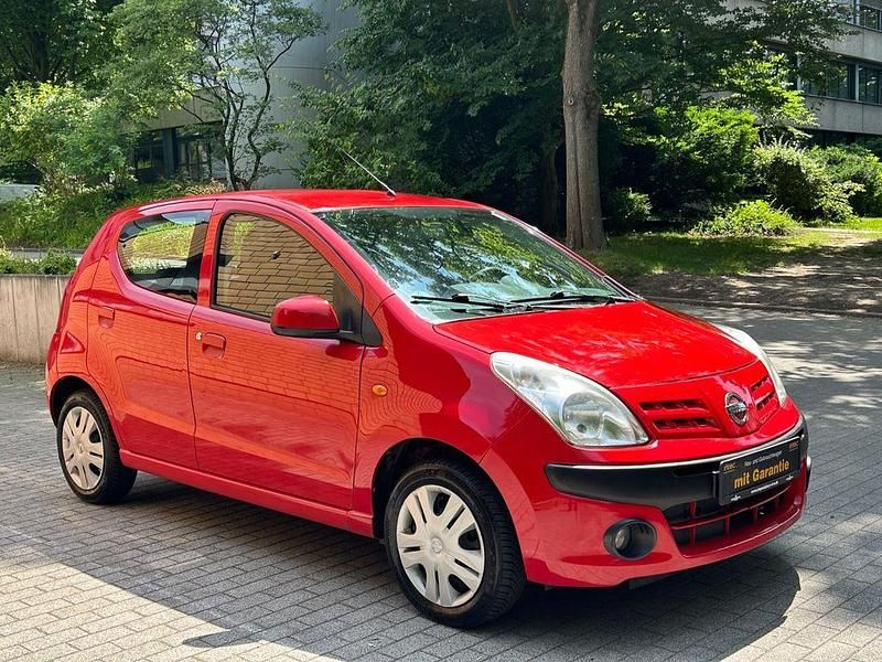 Gebraucht Nissan Pixo Acenta 68 PS (50 kW) 2010 Rot Kleinwagen