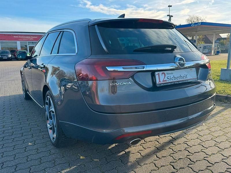 Gebraucht Opel Insignia Business Innovation 170 PS (125 kW) 2016 Phantom/rocky/asteroid grey Kombi
