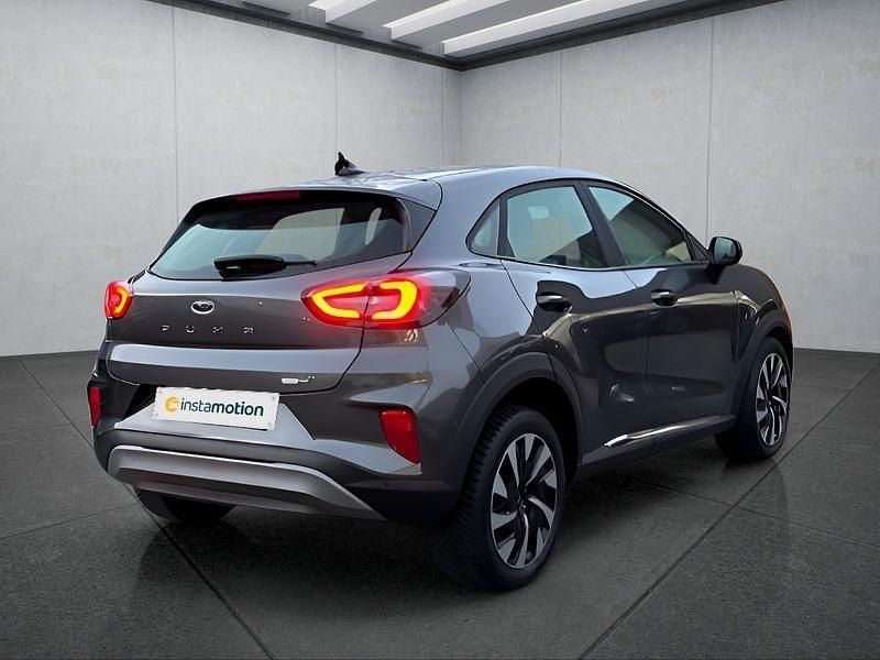 Gebraucht Ford Puma Titanium 125 PS (91 kW) 2022 Grau SUV