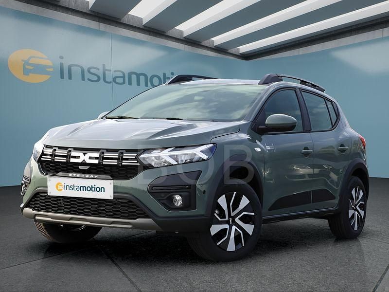 Grau Gebraucht 2025 Dacia Sandero Stepway Kleinwagen | 17.849 € (Fairer Preis) - Bild 1/4