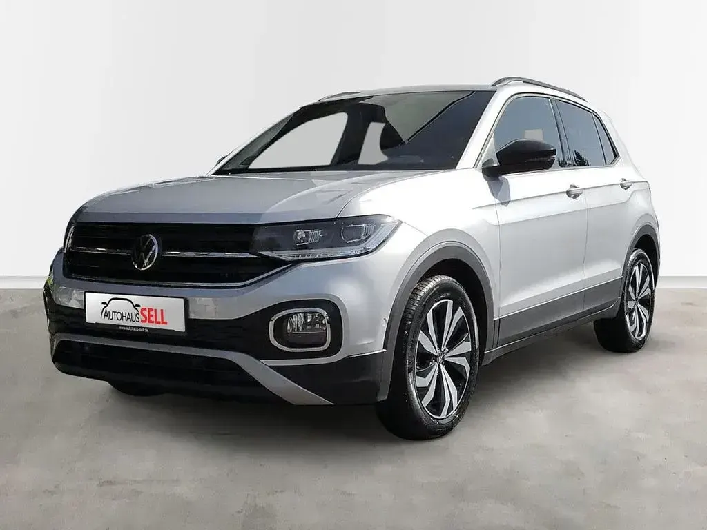 Używany VW T-Cross Active 150 KM (110 kW) 2023 Srebrny SUV