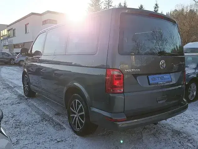 Second-hand VW Multivan Comfortline 199 CP (146 kW) 2019 Andere Monovolum
