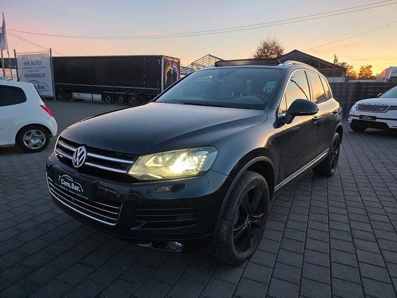 Blau Gebraucht 2014 VW Touareg Edition SUV | 15.799 € (Guter Preis) - Bild 1/4