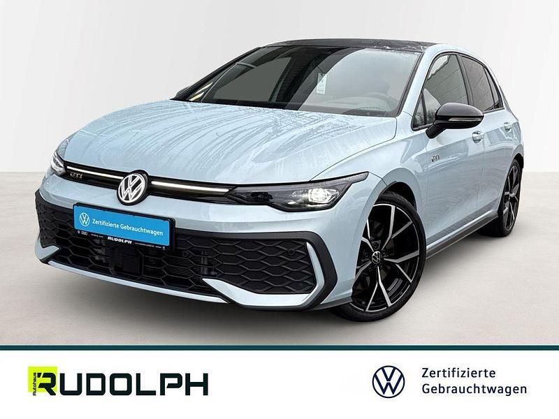 Crystal ice blue metallic Gebraucht 2025 VW Golf GTI Limousine | 41.990 € - Bild 1/4