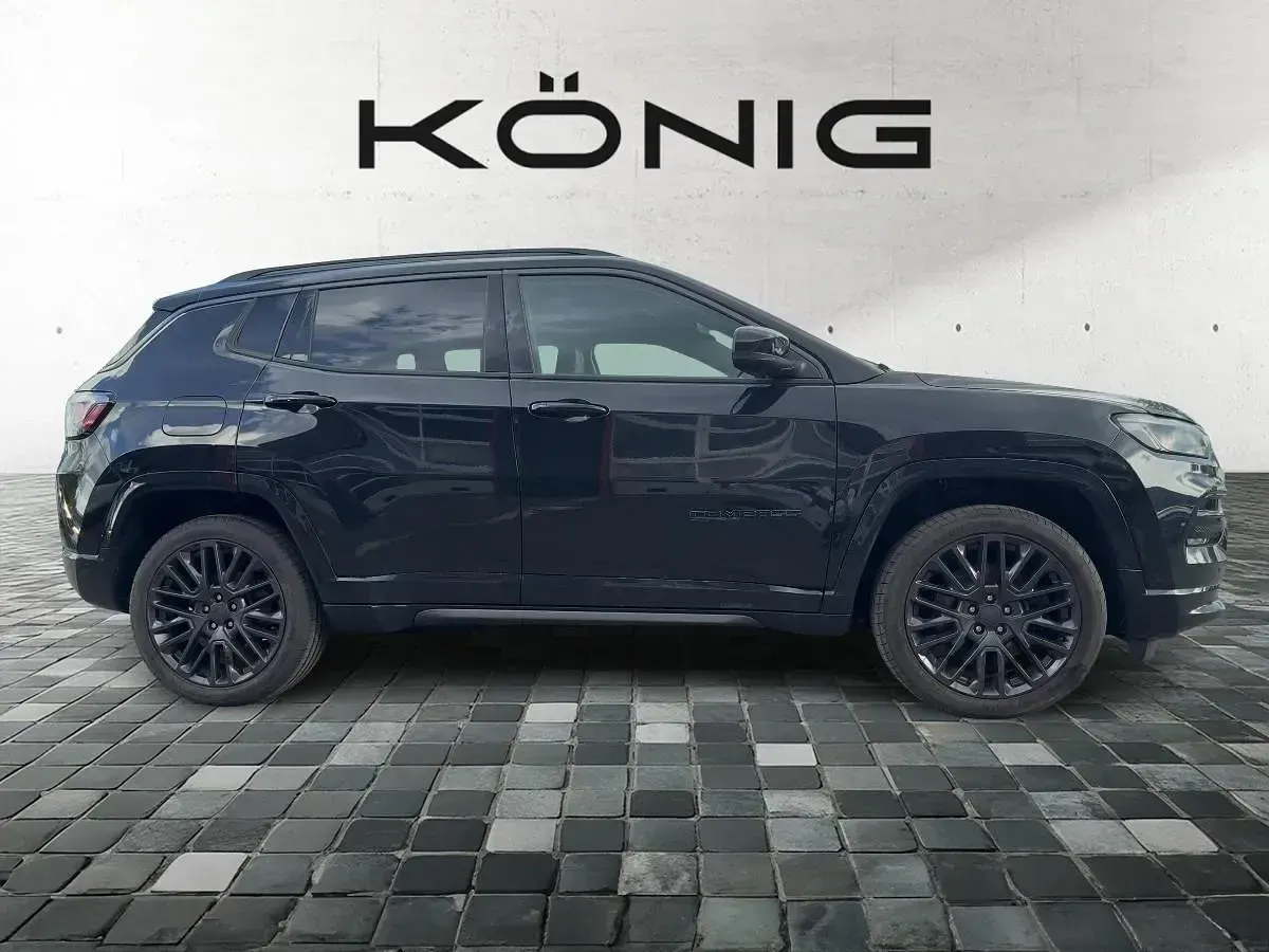 Occasion Jeep Compass 180 ch (132 kW) 2022 Noir SUV