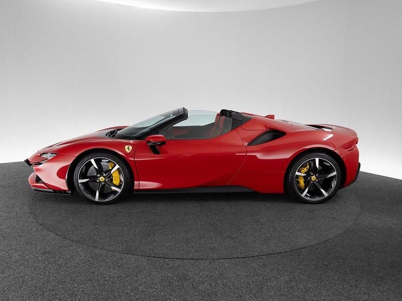 Neu Ferrari SF90 999 PS (734 kW) 2025 Rosso corsa Cabrio