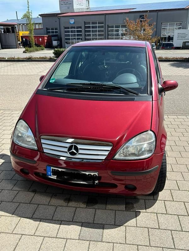 Rot Gebraucht 1999 Mercedes A140 Kleinwagen | 225 € (Superpreis) - Bild 1/4