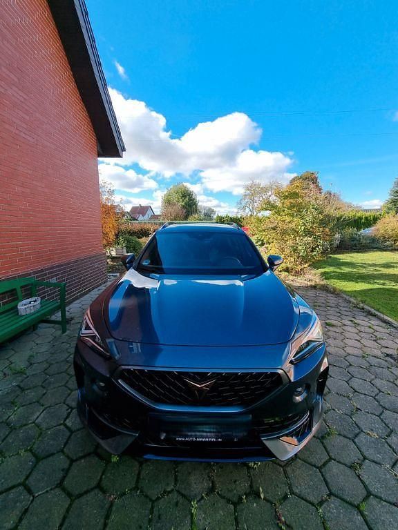 Grau Gebraucht 2021 Cupra Formentor VZ SUV | 30.000 € (Fairer Preis) - Bild 1/4