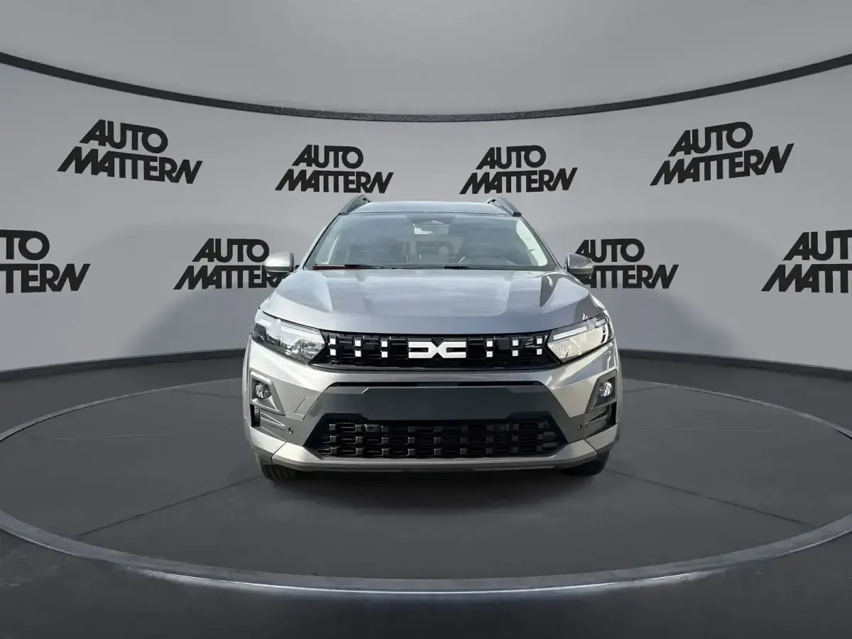 Neu Dacia Jogger Journey 109 PS (80 kW) 2026 Grau Van / Kleinbus
