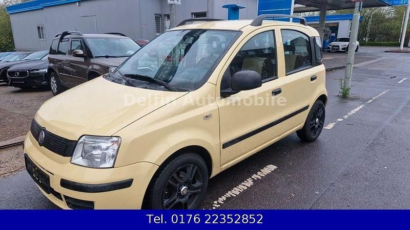 Gelb Gebraucht 2011 Fiat Panda Kleinwagen | 2.850 € (Fairer Preis) - Bild 1/4