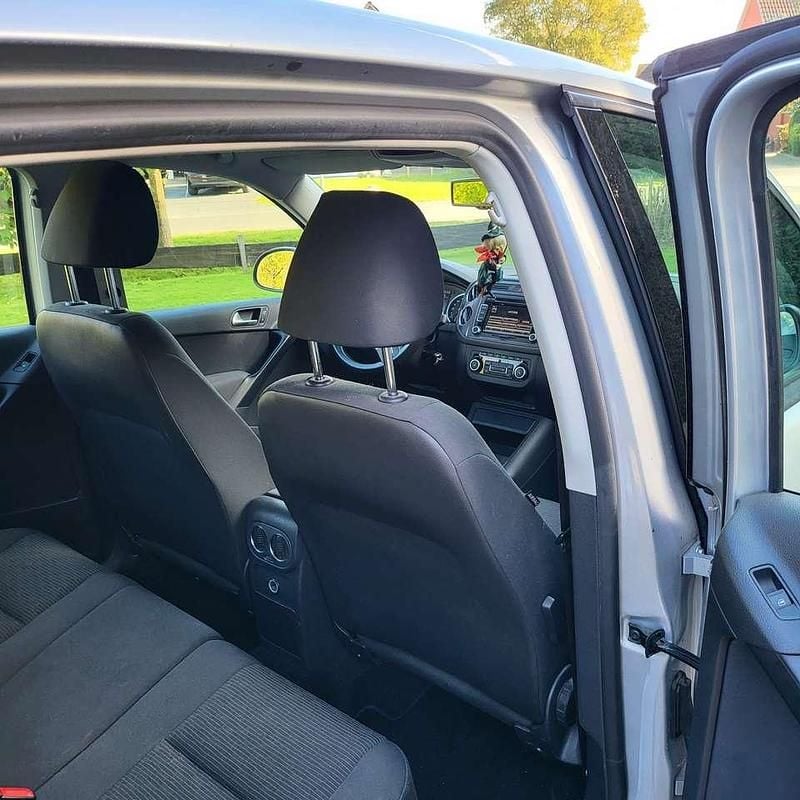 Gebraucht VW Tiguan 110 PS (80 kW) 2014 Silber SUV