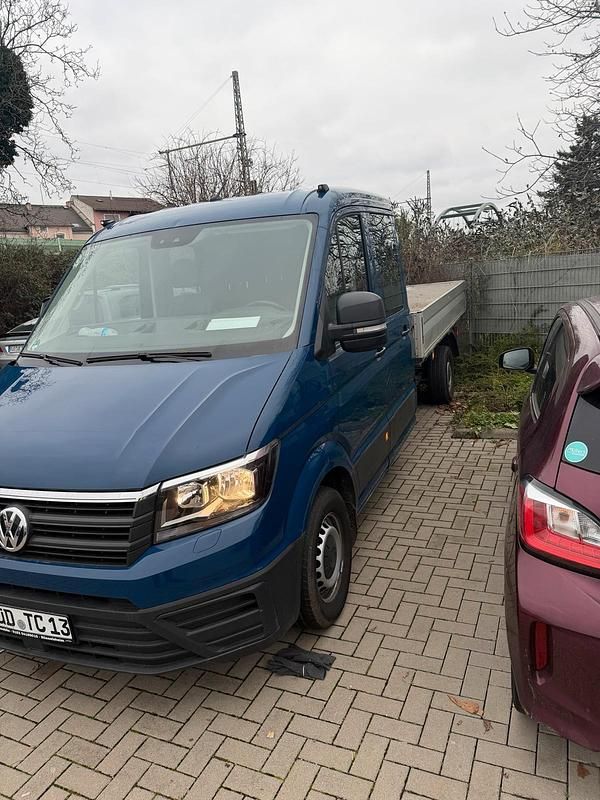 Gebraucht VW Crafter 140 PS (102 kW) 2019 Blau Van