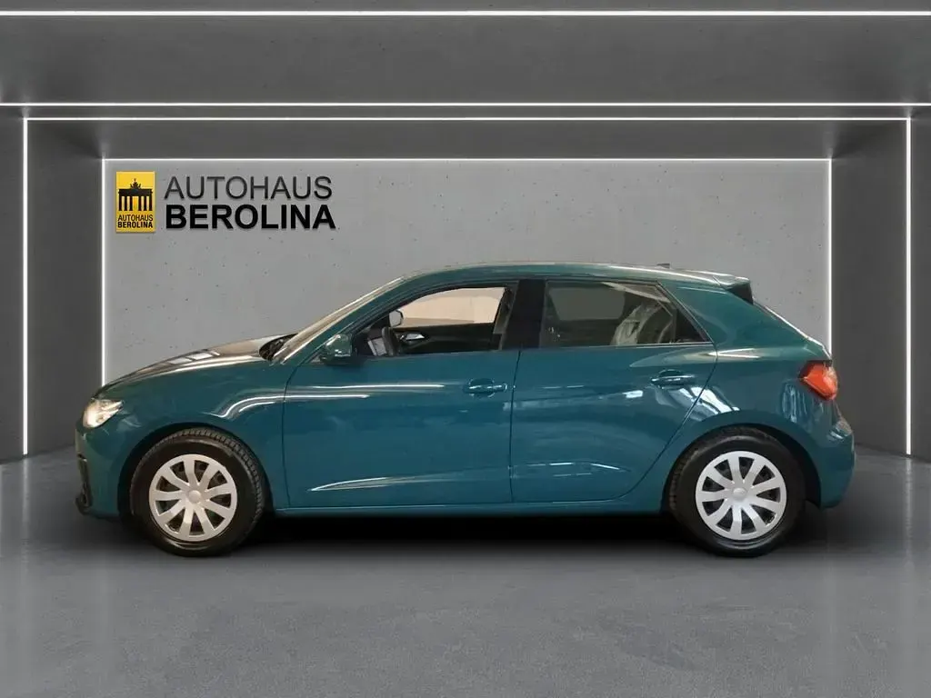 Gebraucht Audi A1 Sportback Advanced Plus 95 PS (69 kW) 2020 Grün Kleinwagen