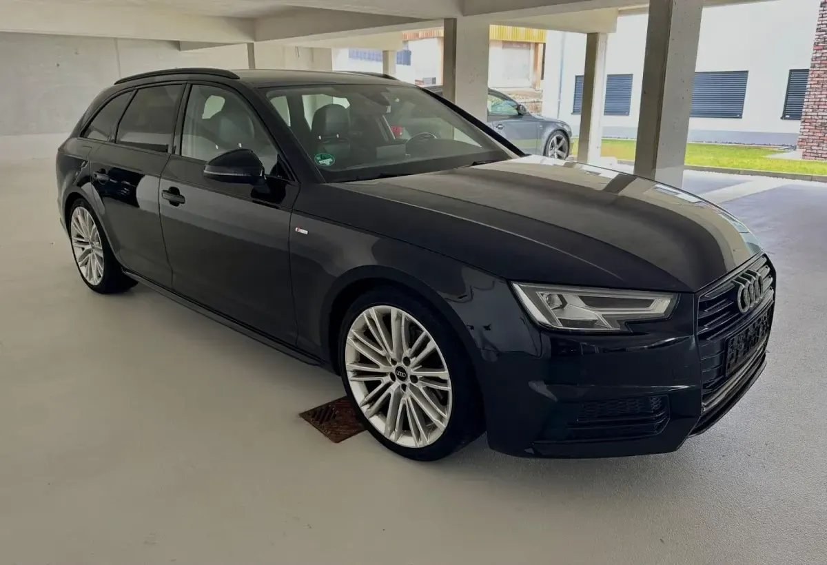 Gebraucht Audi A4 S-Line 150 PS (110 kW) 2018 Schwarz Kombi