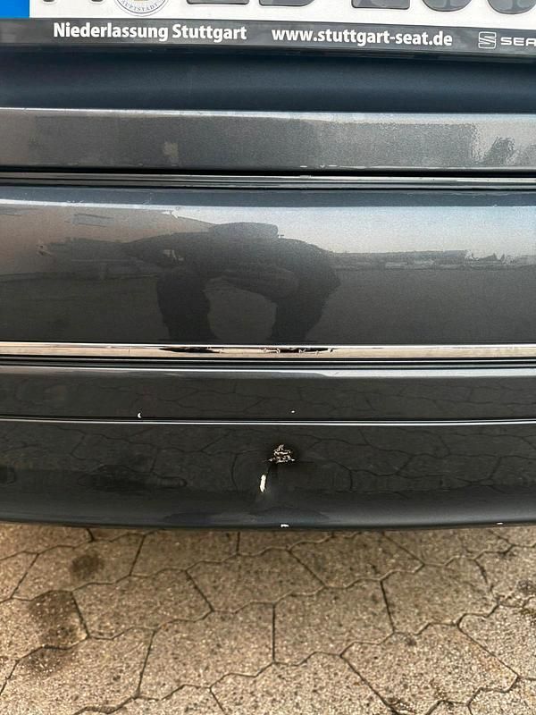 Gebraucht Mercedes C180 156 PS (114 kW) 2010 Grau Limousine