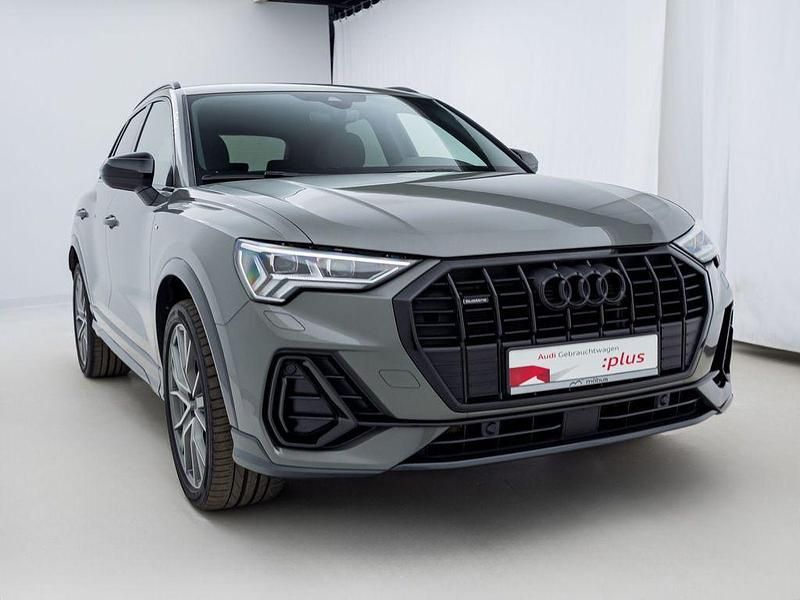 Second-hand Audi Q3 Edition .1 150 CP (110 kW) 2022 Gri SUV